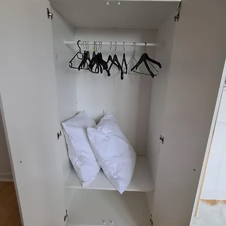 Bruxelles Airport C Nouvelle Gerance 샤를루아