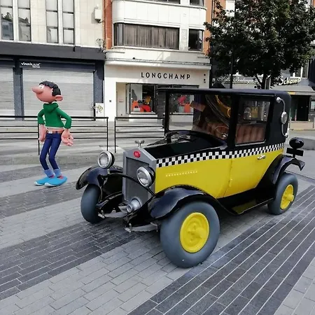 아파트 Bruxelles Airport C Nouvelle Gerance 샤를루아