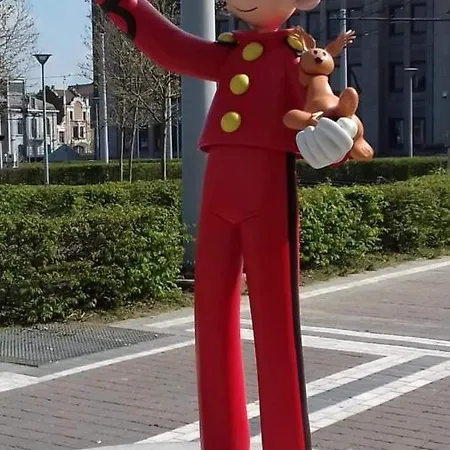 아파트 Bruxelles Airport C Nouvelle Gerance *