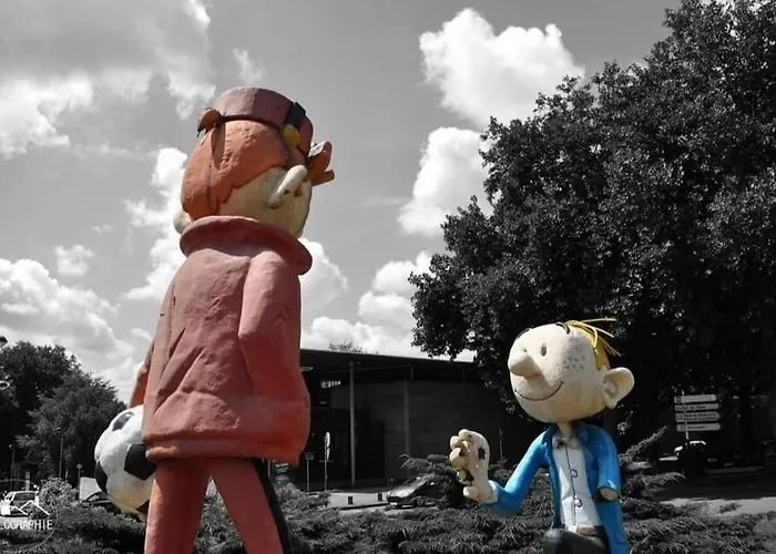 C Bruxelles Airport Cosy * 沙勒罗瓦